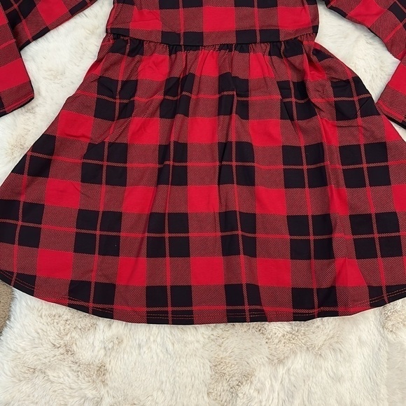 Girls’ Buffalo Plaid Christmas Dress - Picture 4 of 6